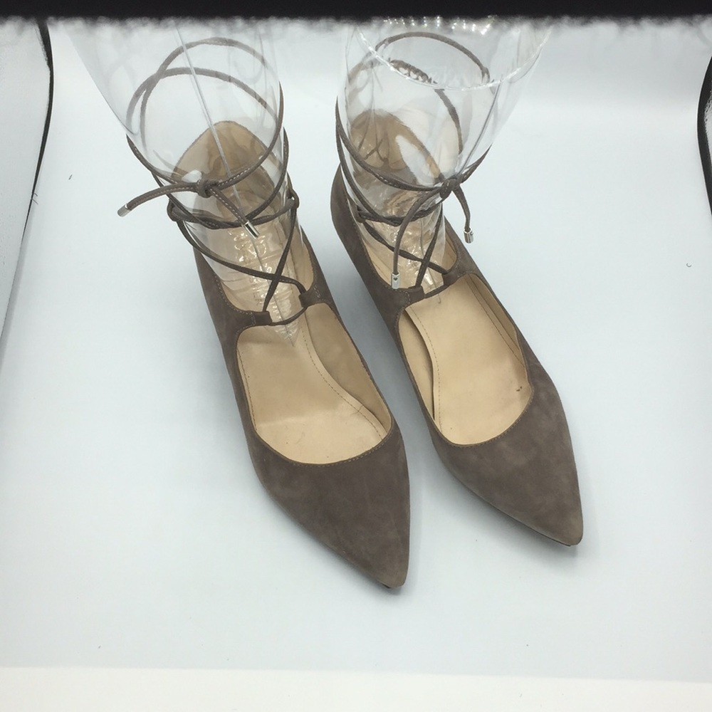 Marc Fisher Gray Laced Tie Suede shoes Sz 10 M